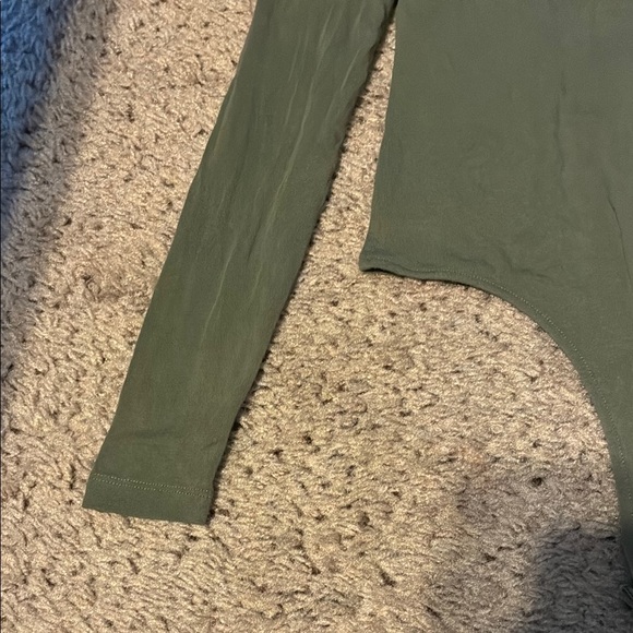 Noisy May Green Fitted Bodysuit - Picture 4 of 11